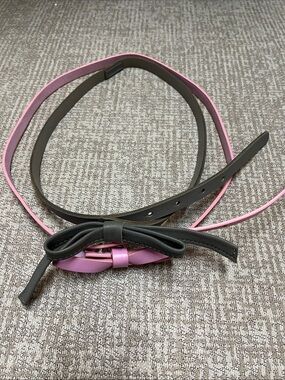 2 skinny bow belts
